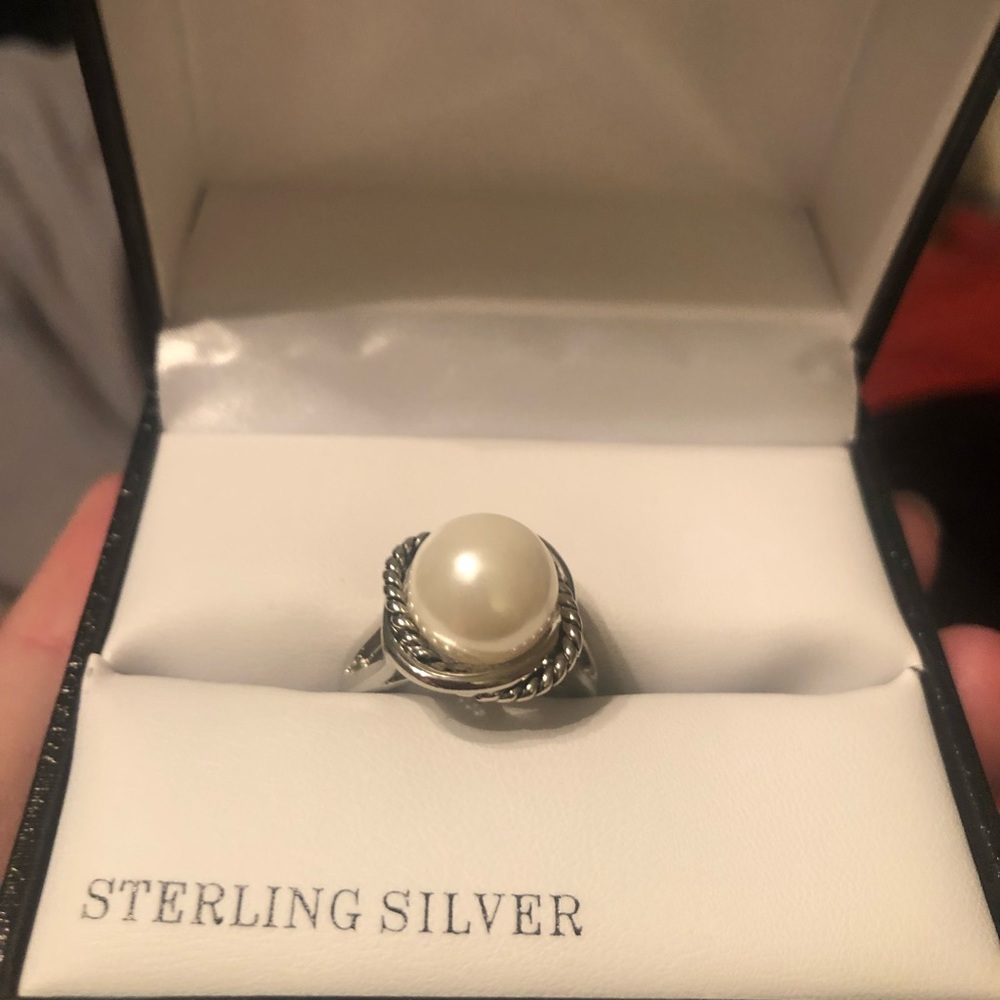 Sterling Silver Pearl Ring-Size 8!